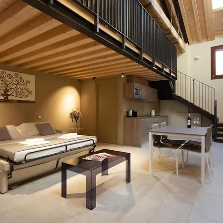 Residence 8 Loft-3